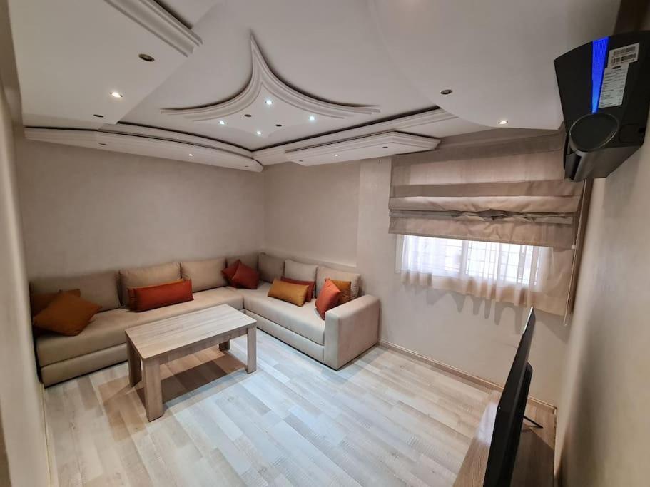 Cosy Budget Saada 2 Hay Mohammadi Apartment